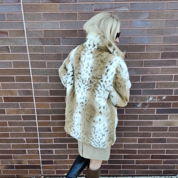 Pamela McCoy Vintage Ex Cond & Pro Cleaned Faux Lynx Teddy Jacket, Large, $98 - Picture 10 of 16